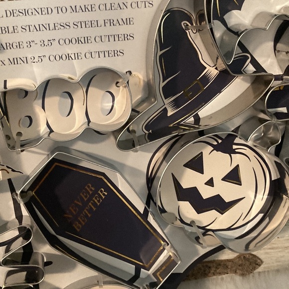 Halloween Cookie Cutters - Picture 5 of 8